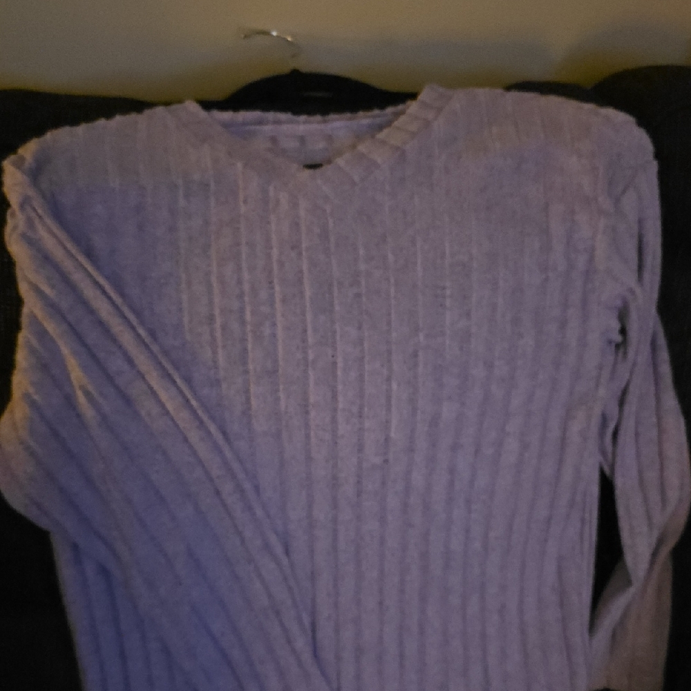 Ribbed V-Neck Sweater/ Pants Elastic Waist Med Good Stretch  in Light Lavender